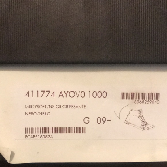 Studded Gucci high top sneakers - Picture 6 of 6